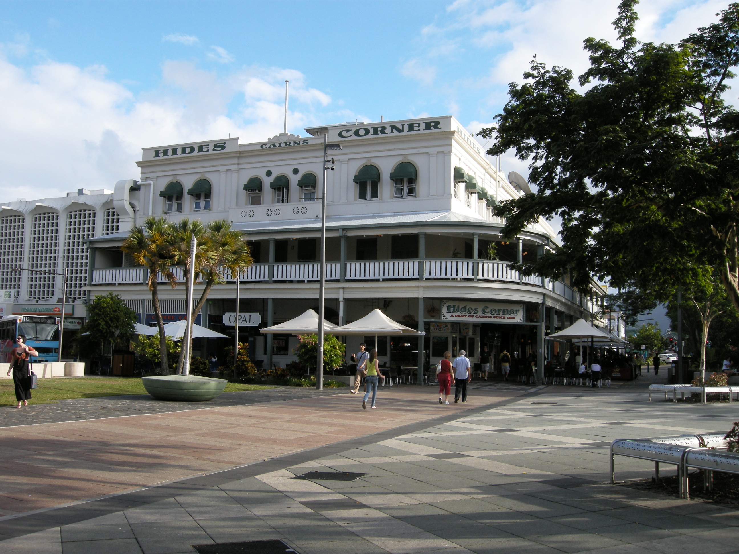 Street scene in Cairns